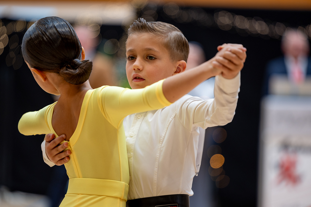 Kinderen dansen Latin en Ballroom